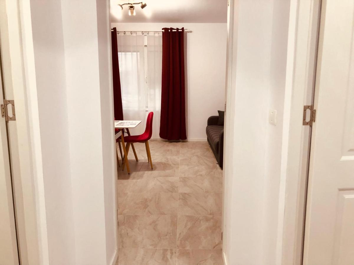 New And Modern Apartments In Villa, Near City Center M36 티미쇼아라 외부 사진